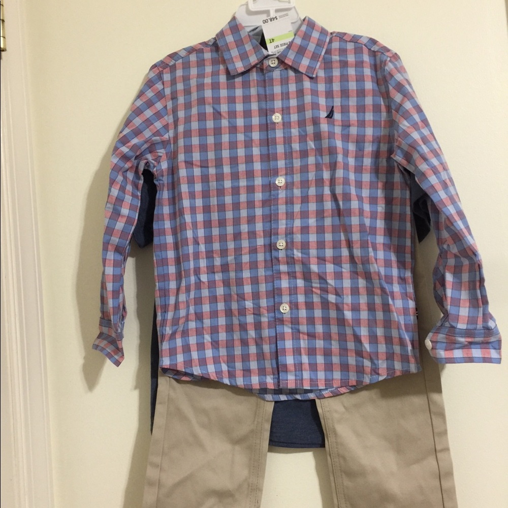 NATICA BOY SET OF THREE! Size 4T PRICE FIRM